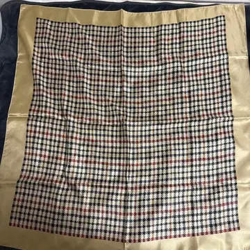 체크 무늬 실크 터치 스카프 약 90cm
