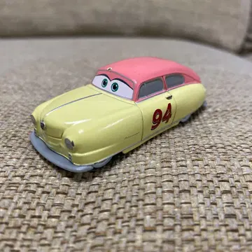 토미카 미니카 카즈 루이즈 내쉬 C-22