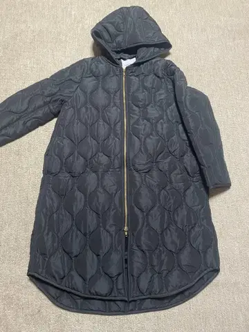 새상품 Emma Taylor 퀼팅 자켓 블랙 후드 부착