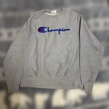 Champion 그레이 자수 로고 맨투맨