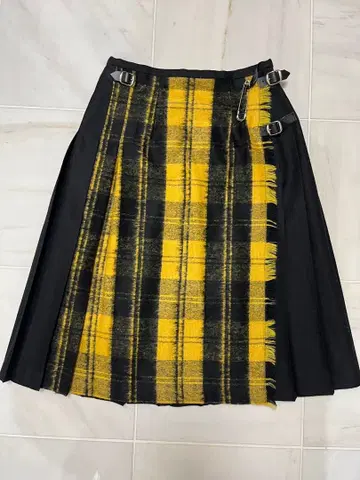 [ 컨디션 최상 ] 오닐 오브 더블린 스커트 랩스커트 체크 플리츠