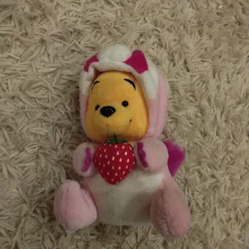 푸우 라쿤 딸기 봉제 인형 디즈니 스토어