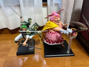 원피스 피규어 세트 빅맘 B상 박스 있음 조로 B상 상자 없음