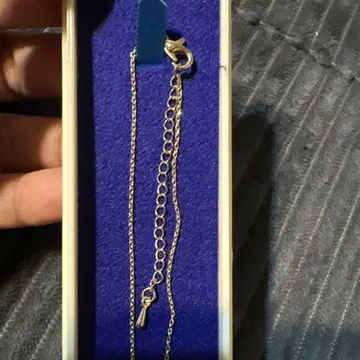 리본 모티브 목걸이 골드 실버