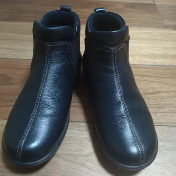 아킬레스 SORBO 가죽 블랙 사이드 고어 부츠