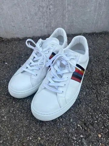 고급 가죽 스니커즈 초미품 폴스미스 스니커즈 us7 25cm 크게