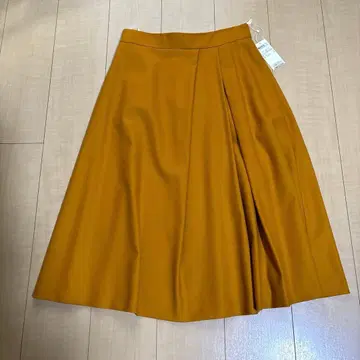 택 포함 23구 플레어 스커트 머스타드 38