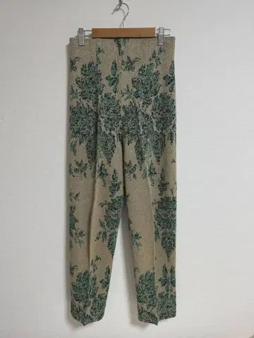 CIRCUS HOTEL 자카드 PT