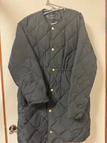 TAION 블랙 퀼팅 자켓 S 사이즈