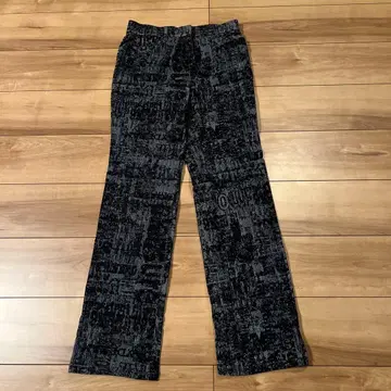 MAPLE LEAF 스트레치 블랙과 그레이 캐주얼 팬츠