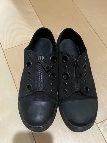 antiqua 블랙 캔버스 스니커즈 지퍼 포함