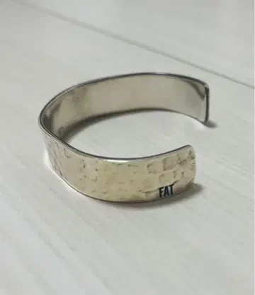 fat 에프에이티 뱅글