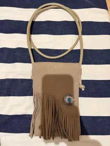 MINNETONKA BAYFLOW 프린지 숄더백