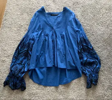 ZARA 자수 블루 V넥 블라우스 셔츠 자라 L 자수