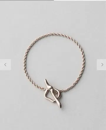 에테 로우 팔찌