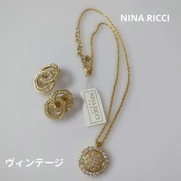 빈티지 액세서리 쇼와 레트로 골드