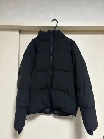 블랙 다운 자켓