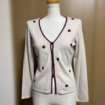 시빌라 니트 가디건 자수 디자인 M