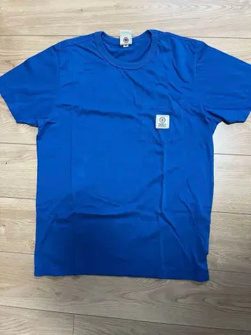 파랑 XS 사이즈 포켓 부착 티셔츠
