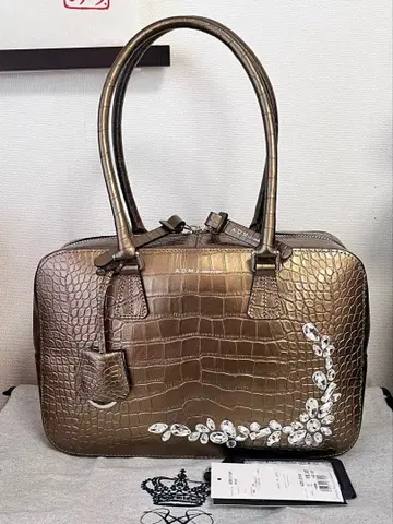 [ 새상품급 ] ADMJ 악어 엠보싱 크리스탈 스티치 보스턴 28cm