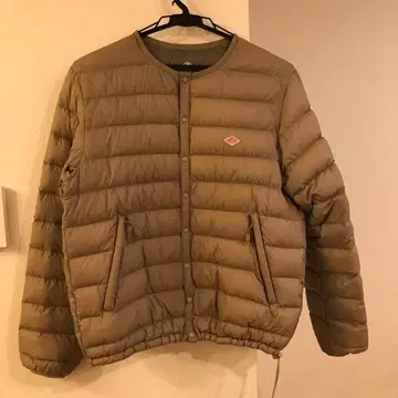 ANTON 베이지 다운 자켓