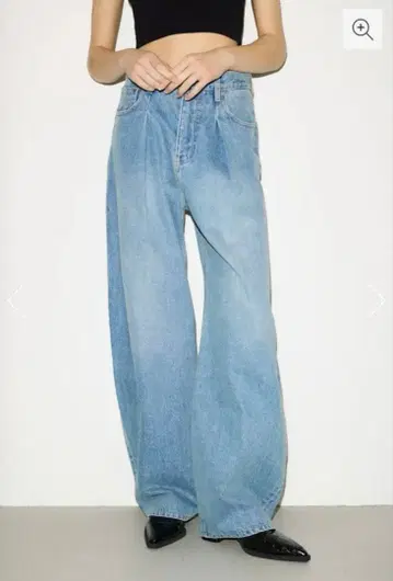 [ THROW ] J/W CURVE TUCKED 팬츠 데님