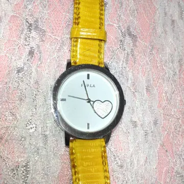 새상품 배터리 작동 새상품급 FURLA 훌라 여성용 손목시계