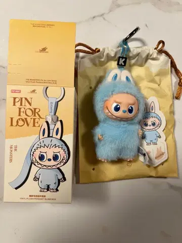 POP MART THE MONSTERS 키링 새상품