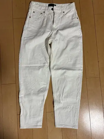 미사용품 레드카드 데님