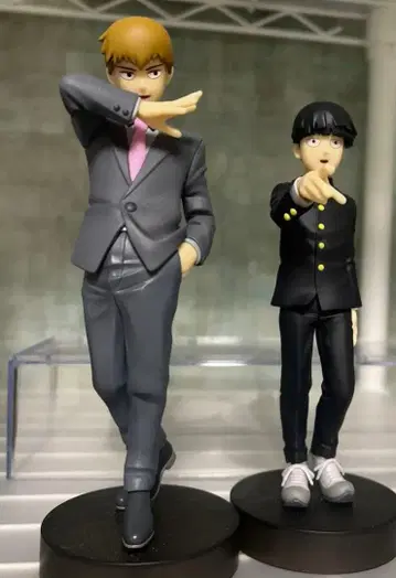 POP UP PARADE 모브사이코100 III 레이겐 아라타카 피규어