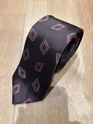 로버트 프레이저 넥타이