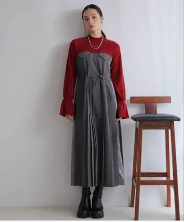 LADYMADE 니트 도킹 플리츠 원피스