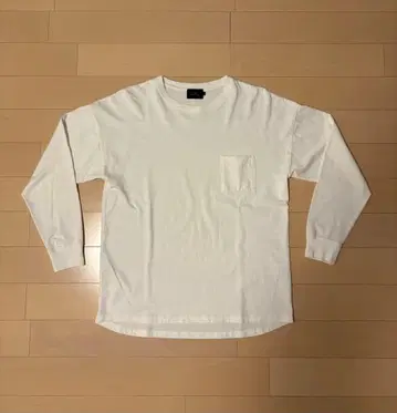 SLICK 화이트 긴팔 티셔츠 사이즈 1