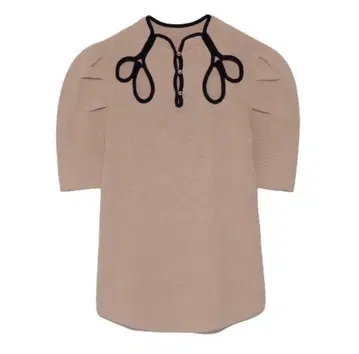 릴리 브라운 컷 아웃 차이나 디테일 니트 스나이델 니트