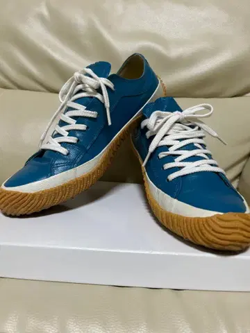 싱글 무브 파랑 가죽 스니커즈 M