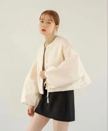 숏 기장 블루종