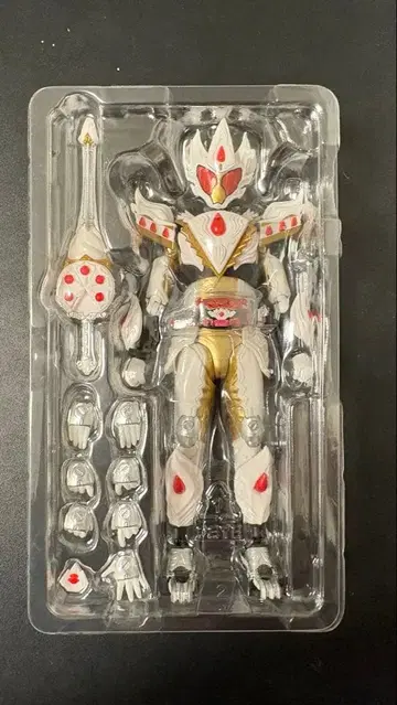 s.h.figuarts 가면라이더 가브 킹킹폼