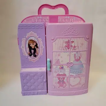 리카짱 드레스룸