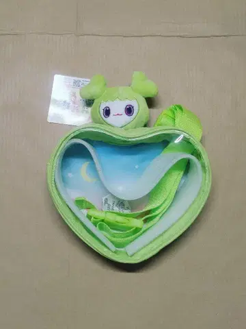 GiGO 한정판 TWICE LOVELYS 삐요큥 바디백 정연