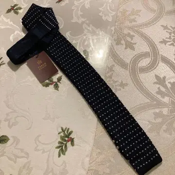 네이비 리버서블 니트 넥타이