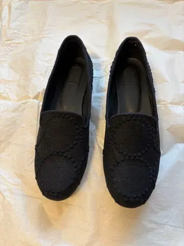 미나 페르호넨 블랙 슬립온 38