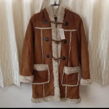 미사용 새상품 as know as 무스탕 코트