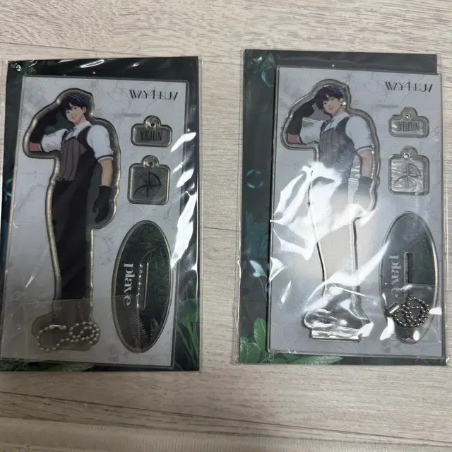 플레이브 웨포럽 아크릴 스탠드 예준 미개봉 판매