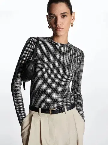 COS 올 패턴 상의