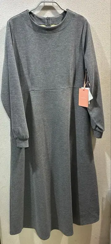 mite fabricate 원피스 미사용