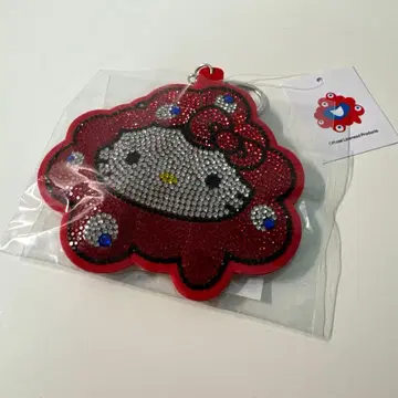 만박 EXPO2025 산리오 미야쿠미야쿠 콜라보 헬로키티 반짝반짝