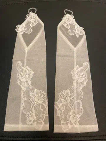 ARLUIS DRESS 화이트 웨딩 그로브