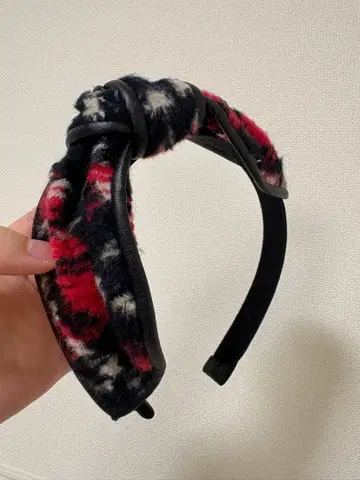 컴플렉스 비즈 머리띠 울 가죽