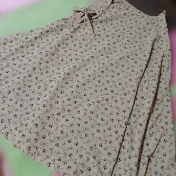 KANEKO ISAO 꽃무늬 플레어 롱 스커트