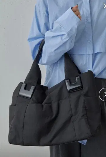 이아파피요네 숄더 포함 수지 부품 토트백 M 사이즈